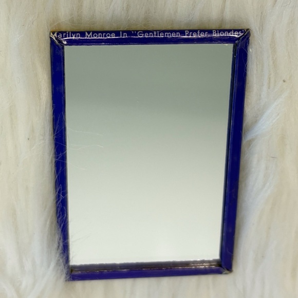 Vintage Marilyn Monroe Mirror Set - Picture 5 of 6